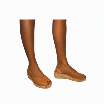 BERNIA-P_CAMEL_lifestyle_1